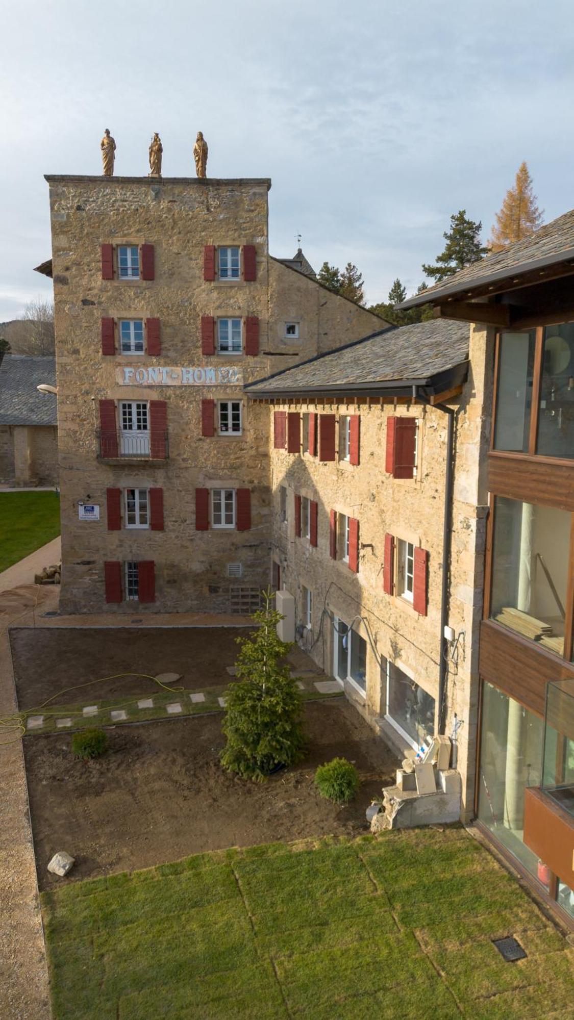 Grand Hotel L'Ermitage Font-Romeu-Odeillo-Via Eksteriør bilde